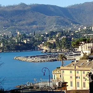 casa-auxilium.hotelitalianriviera.com/